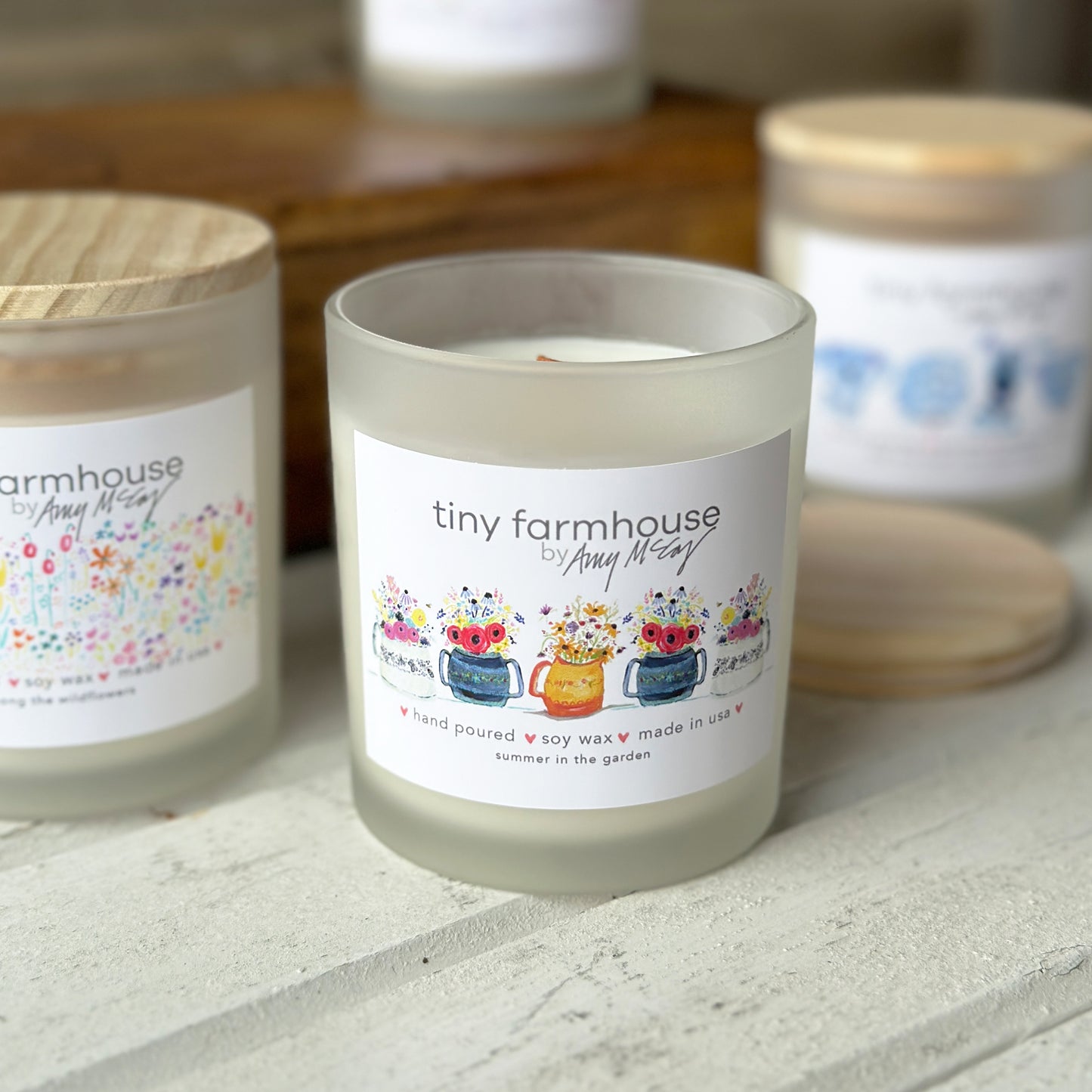 Cut Flowers summer in the garden hand-poured soy wax candle (11oz)