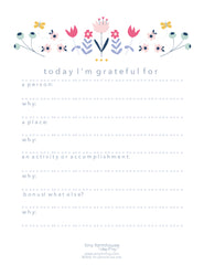 free downloadable daily gratitude journal sheet - tiny farmhouse by Amy McCoy